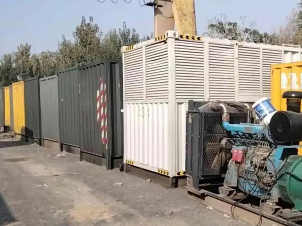 达川200KW柴油发电机机组每小时油耗是多少?
